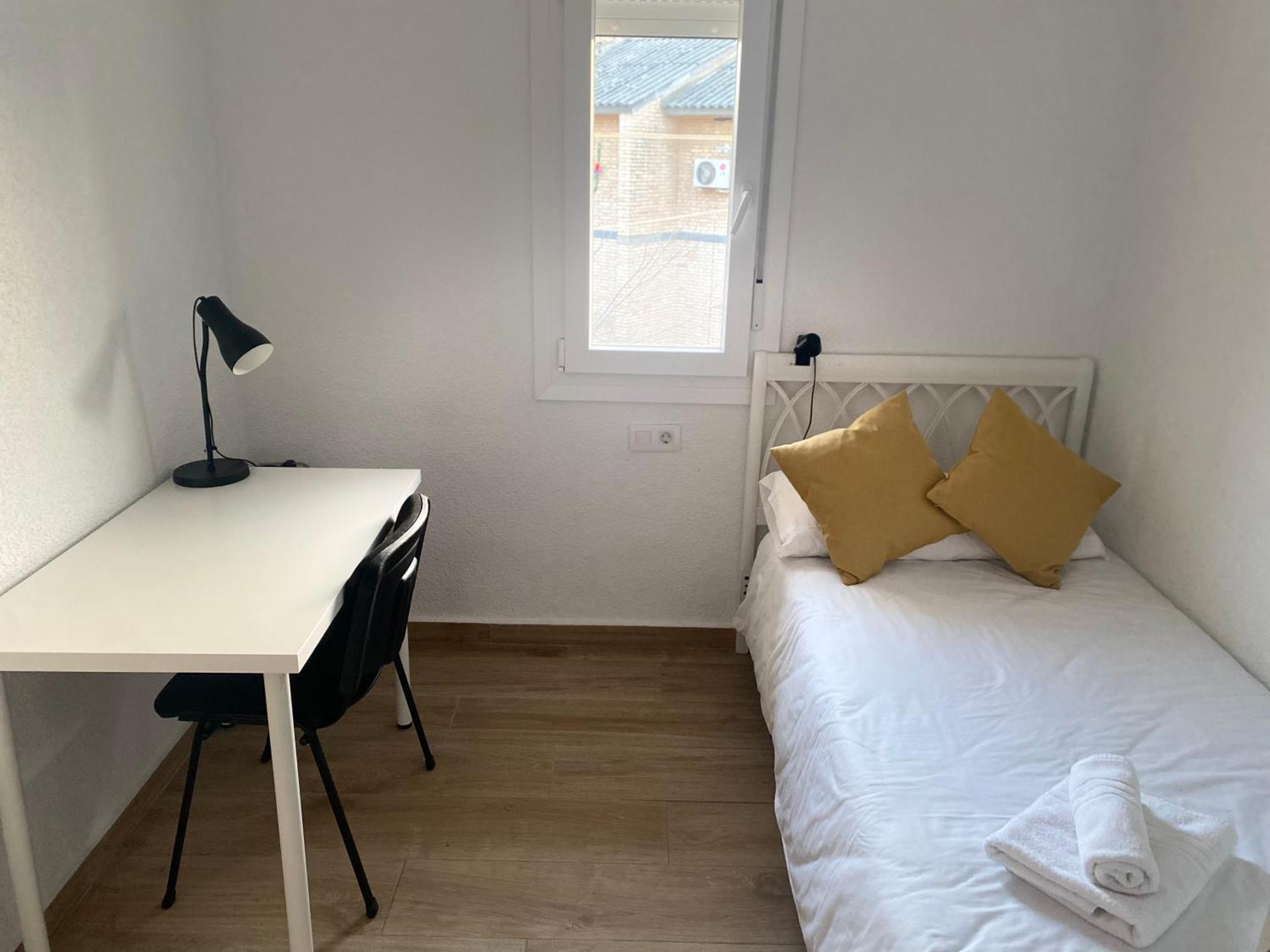 Plaza Andalucia Apartment -A 10Min Caminando Del Puente Romano Cordoba Dış mekan fotoğraf